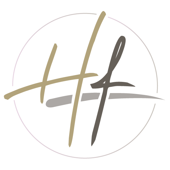 Haarfreiheit initials Logo beige